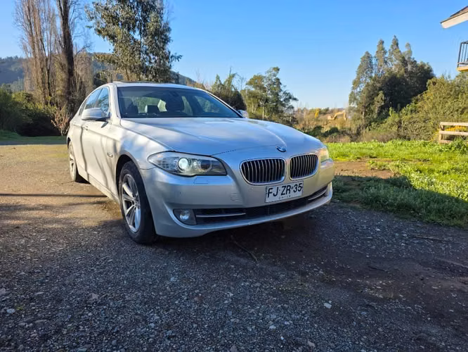 BWM 520I, muy buen estado.