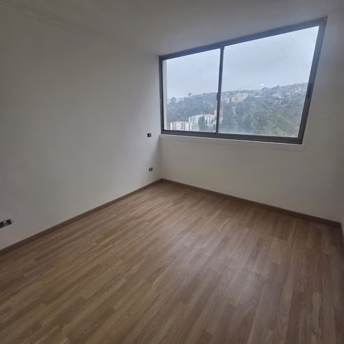Se Vende Cómodo Depto. Bosque Los Ingleses, Valpar