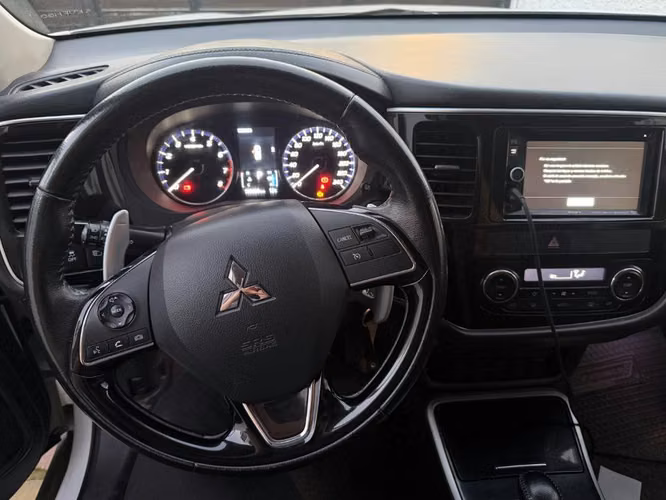 Vendo SUV Mitsubishi 2019 4x4 Automática – Único dueño
