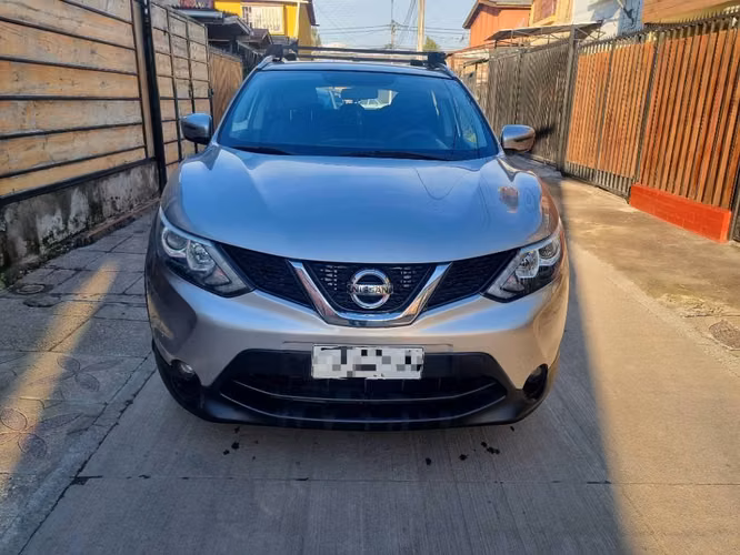 Vendo nissan qashqai 2.0  año 2017