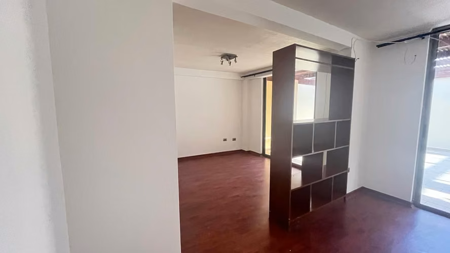 VENDE CASA CON PISCINA EN SECTOR NORTE