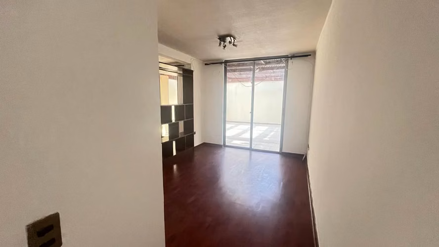 VENDE CASA CON PISCINA EN SECTOR NORTE