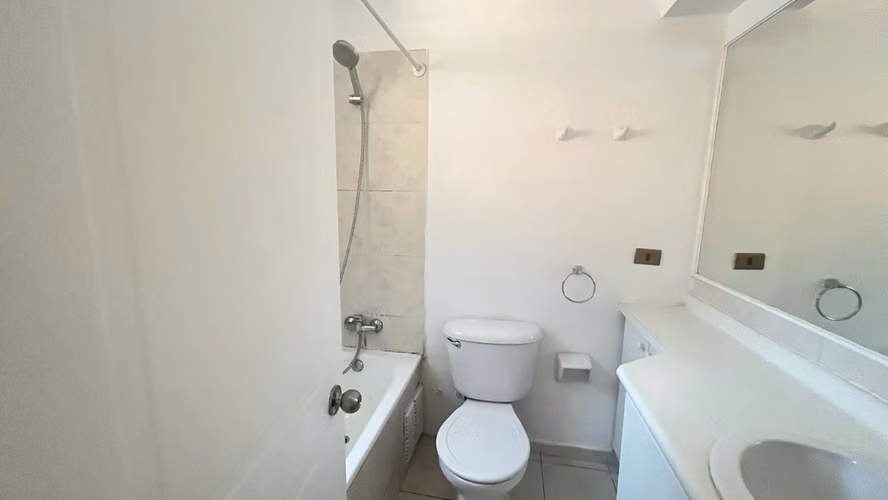 VENDE CASA CON PISCINA EN SECTOR NORTE