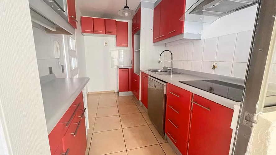 VENDE CASA CON PISCINA EN SECTOR NORTE