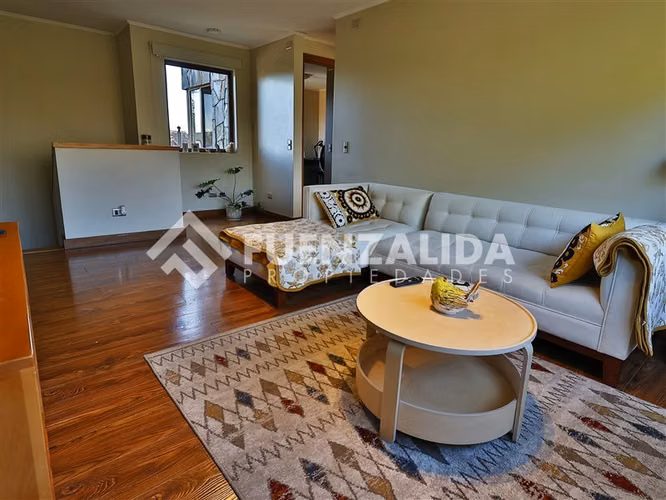 Amplia casa familiar a pasos centro de Puerto Varas 4D4B
