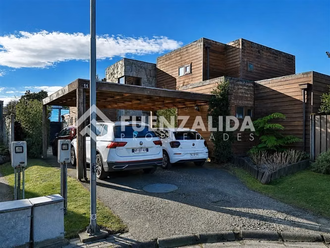 Amplia casa familiar a pasos centro de Puerto Varas 4D4B