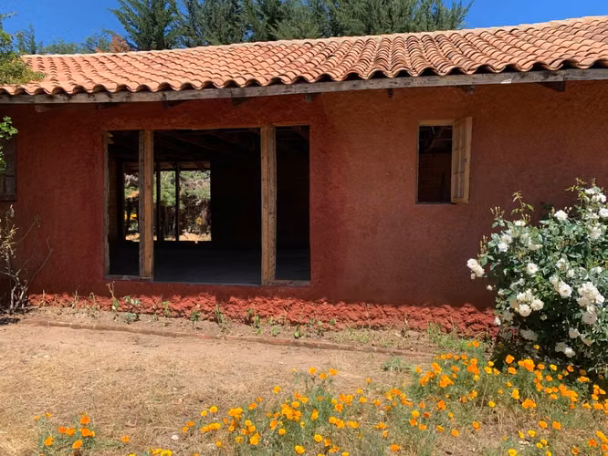 TRANQUE LO OVALLE MEJOR SECTOR DE CASABLANCA VENDO PARCELA CON CASA
