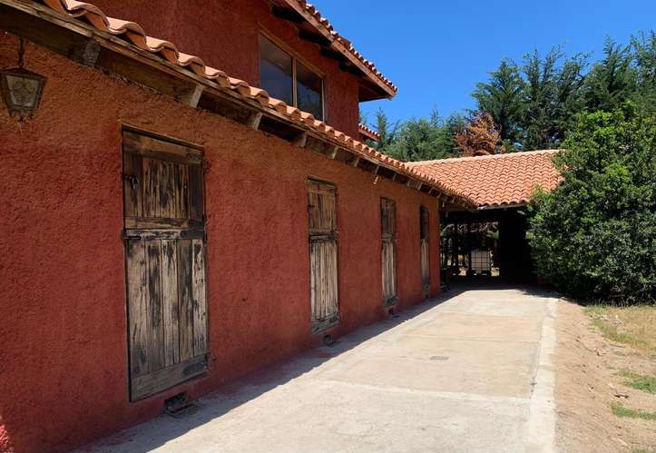 TRANQUE LO OVALLE MEJOR SECTOR DE CASABLANCA VENDO PARCELA CON CASA