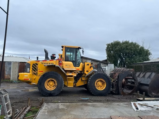 Cargador Frontal Volvo L120F