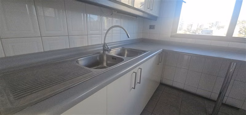 Departamento en venta de 3 dorm. en Viña del Mar