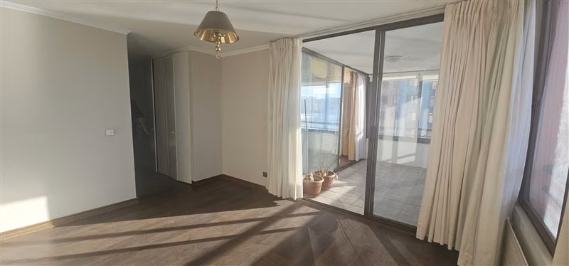Departamento en venta de 3 dorm. en Viña del Mar