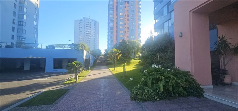 Departamento en venta de 3 dorm. en Viña del Mar