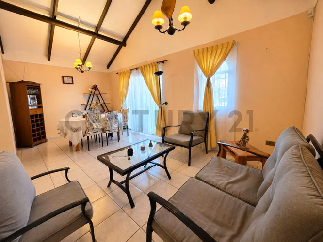Casa en Venta en sector tranquilo de Peñuelas