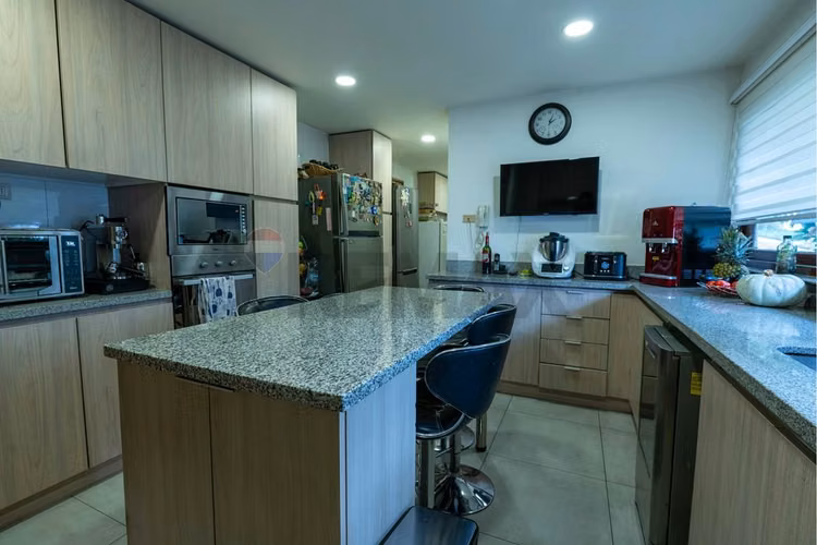 Venta casa mediterradea 5d 3b 2e 2b peñalolen - Imagen 7