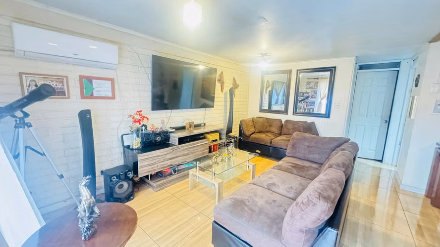 HERMOSA  Y AMPLIA CASA 3D 2B EN QUILICURA