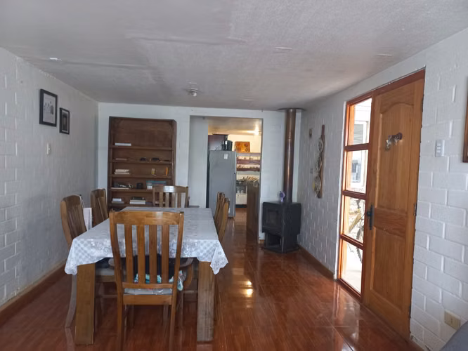 VIVE CON CALMA CASA A MIN DE SANTIAGO MARÍA PINTO 1757UF