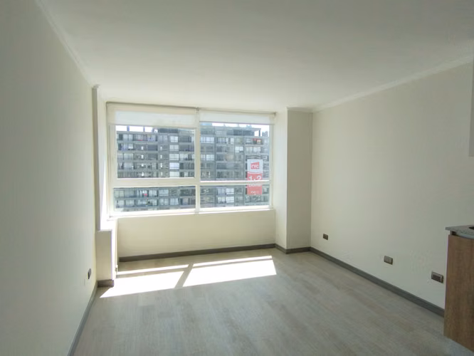 SE ARRIENDA CÓMODO DEPARTAMENTO EN LÍA AGUIRRE 95 - Imagen 6