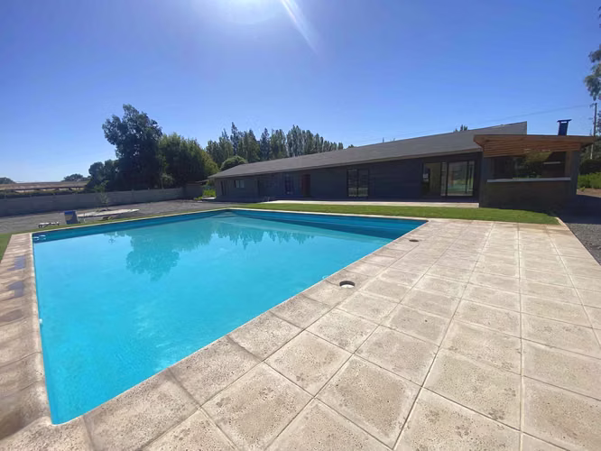ARRIENDO CASA EN CONDOMINIO 7HAB 4BA ISLA DE MAIPO