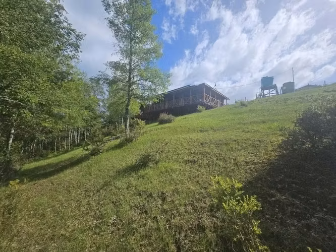 CASA CAMPESTRE EN CAYUMAPU A 20 KM DE VALDIVIA