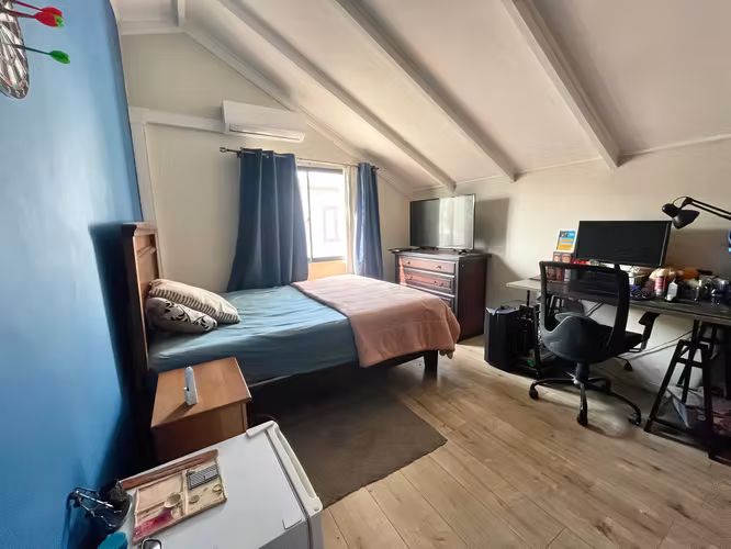 VENTA CASA 4HAB 2BA LA FLORIDA