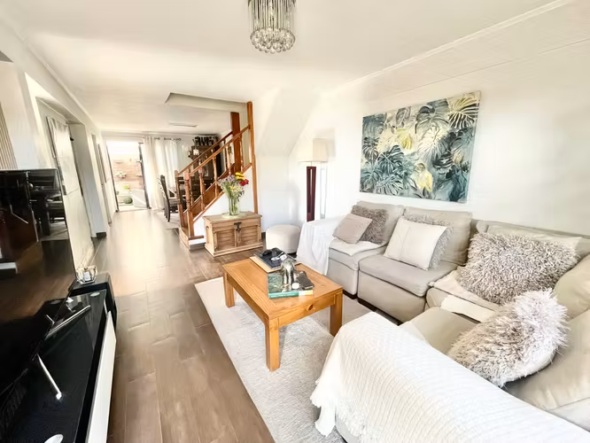 VENTA CASA 4HAB 2BA LA FLORIDA