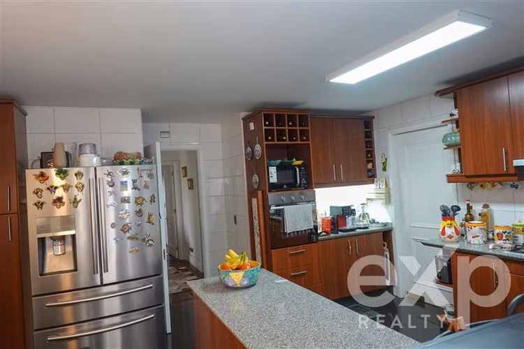 Casa Chilena 5 D en venta/Piedra Roja / Lista para cambiarse