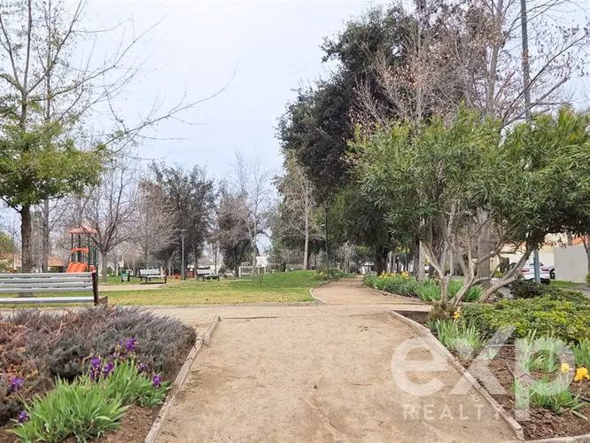 Casa Chilena 5 D en venta/Piedra Roja / Lista para cambiarse