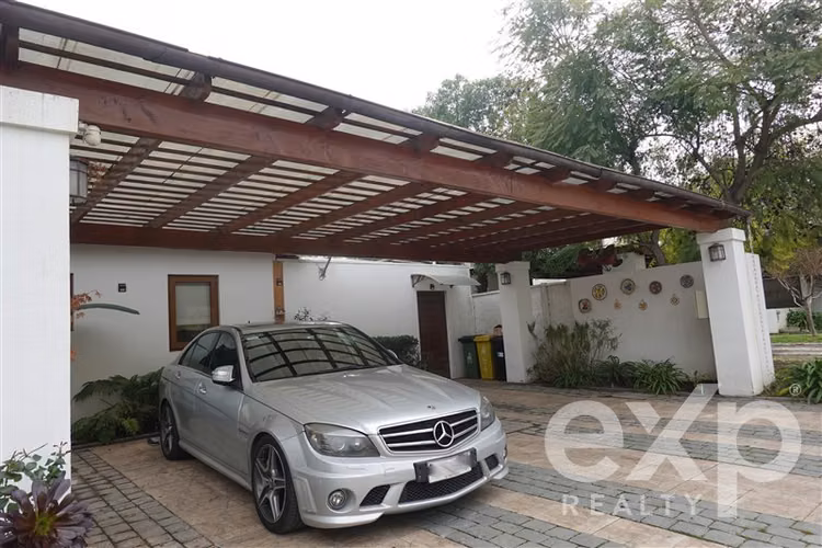 Casa Chilena 5 D en venta/Piedra Roja / Lista para cambiarse
