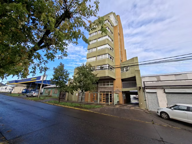 Oficinas amplias, en pleno Centro, con recepción y privados