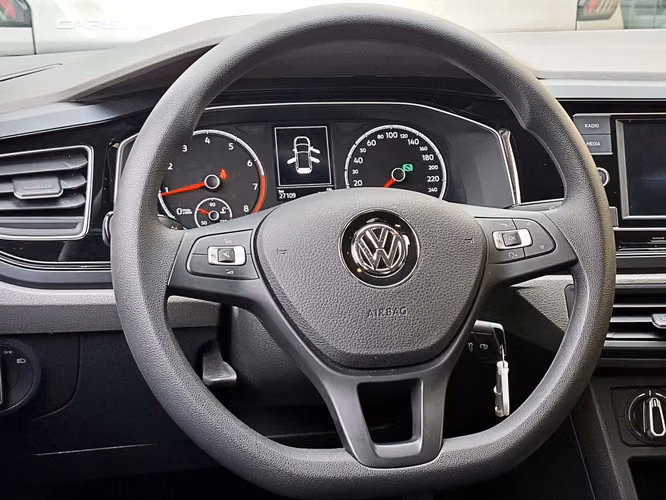 VOLKSWAGEN POLO 2023