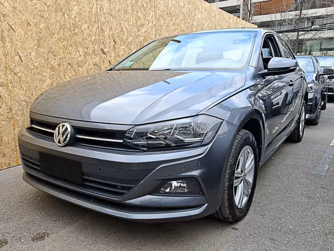 VOLKSWAGEN POLO 2023