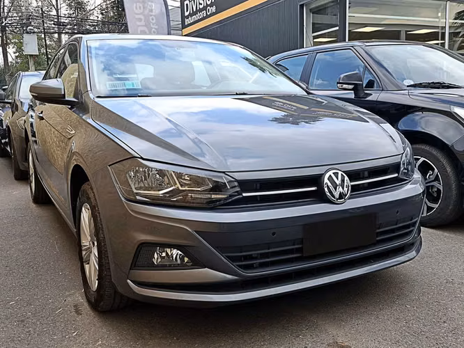 VOLKSWAGEN POLO 2023