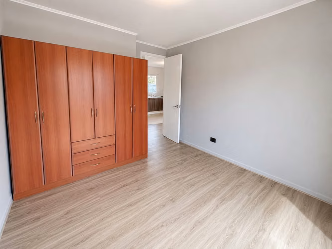 Casa, 2 D + Est. parcela en condominio  (178622)