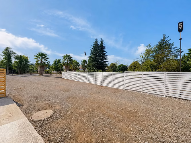 Casa, 2 D + Est. parcela en condominio  (178622)