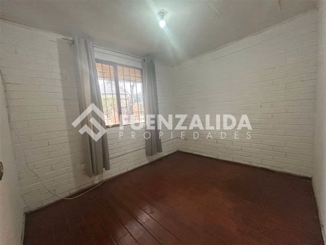 Casa en venta de 2 dorm. en Maipú