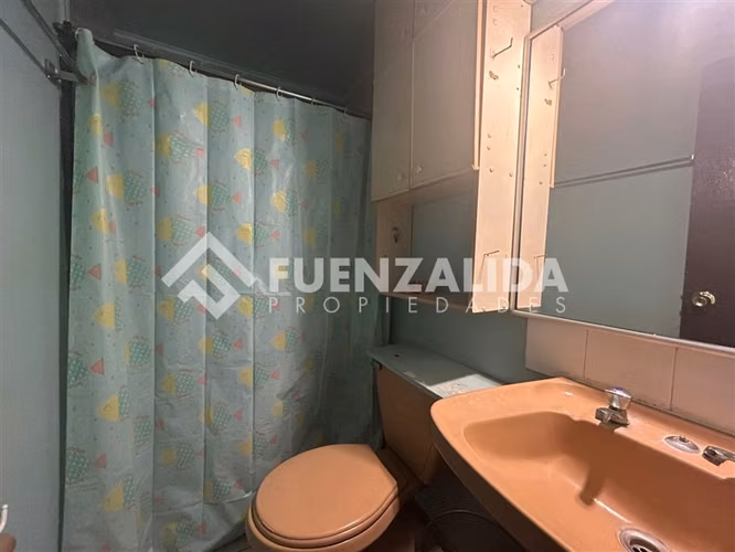 Casa en venta de 2 dorm. en Maipú