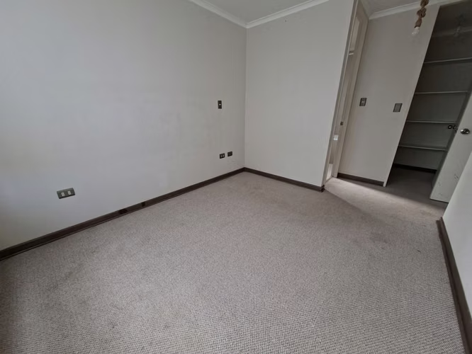 Excelente Departamento en Arriendo en Condominio Santa Ana