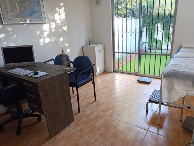 ARRIENDO BOX CLINICO, METRO MONTE TABOR, MAIPÚ, SÓLO PARA PROFESIONALES DE LA SALUD