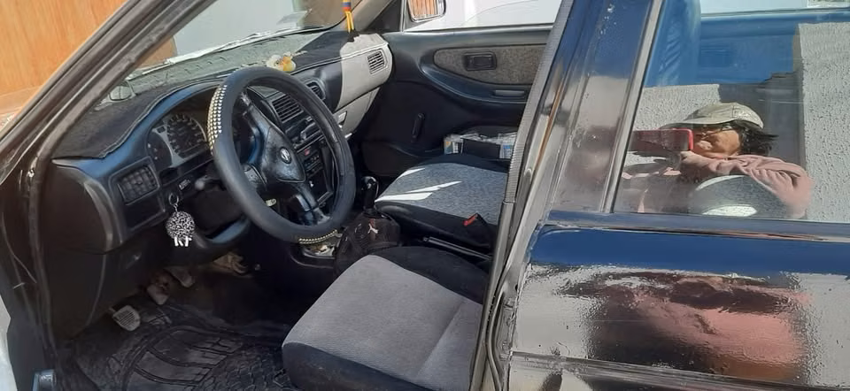 TAXI COLECTIVO - NISSAN V16 - PATENTE COMERCIAL