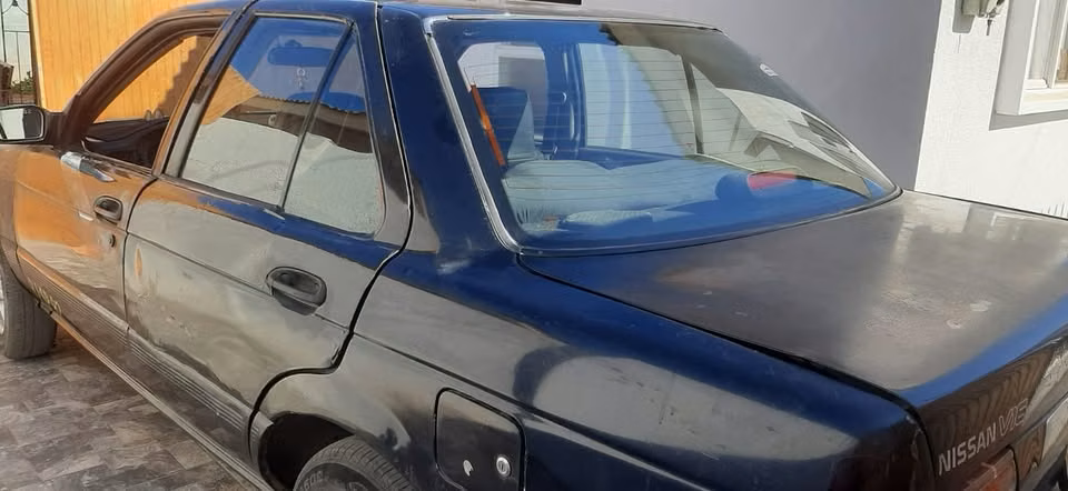 TAXI COLECTIVO - NISSAN V16 - PATENTE COMERCIAL