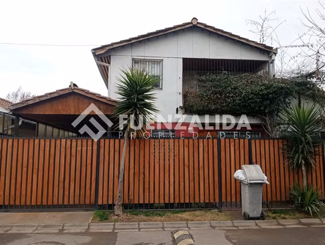 Venta casa en Quilicura 4 dormitorios 2 baños Rigoberto Jara