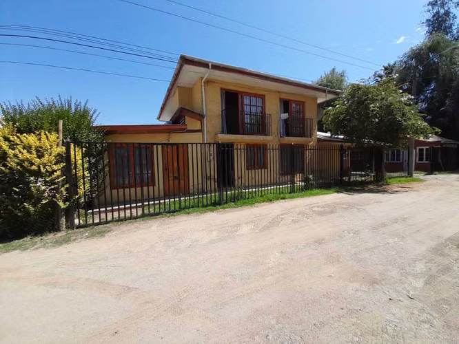 Casa Amplia con Gran Patio y Jardín (178628)
