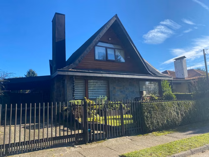 Arriendo Amplia Casa en Villa Europa sector Regional