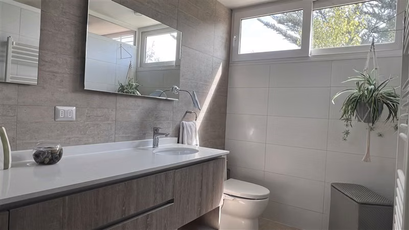 Casa en arriendo de 4 dorm. en Peñalolén