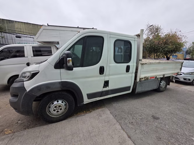 Peugeot Boxer 2.2 pick up doble cabina