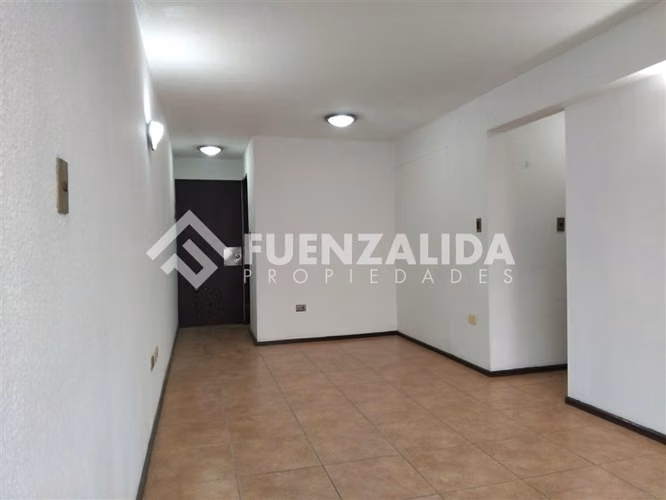 Arriendo Dpto 3 D - 1 B - Estacionamiento ( La Cisterna )