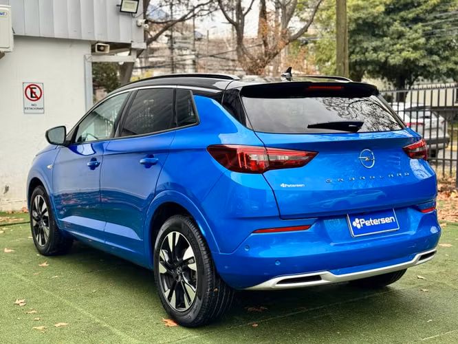 OPEL GRANDLAND X GRANDLAND ULTIMATE 1.2T AT8 - 2024 | 2785