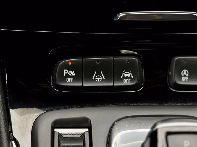 OPEL GRANDLAND X GRANDLAND ULTIMATE 1.2T AT8 - 2024 | 2785