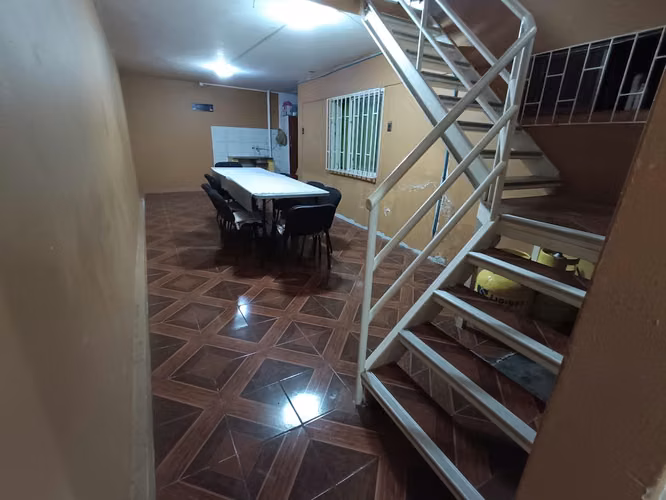 se vende casa grande