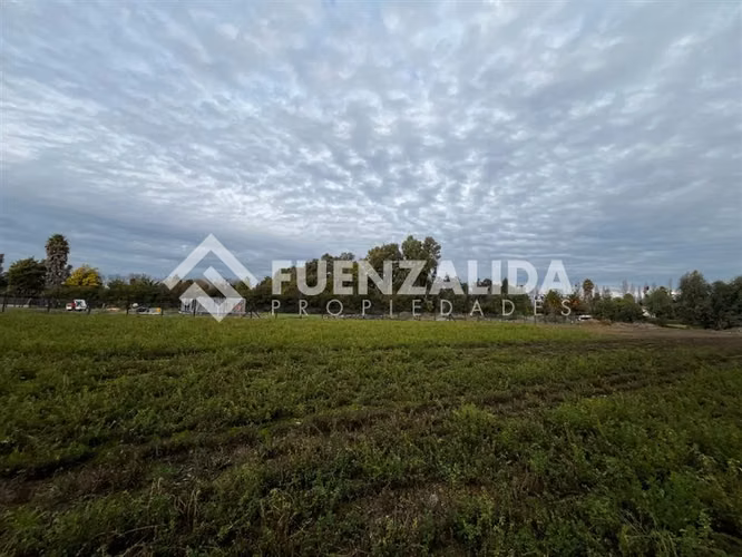 Sitio en venta en Talagante